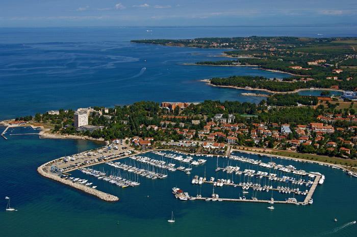 Apartment Adriatic Umag Exterior photo